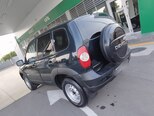 Chevrolet Niva-16