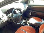 Opel Astra-11