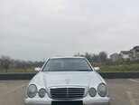 Mercedes E 220-3