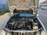 Mercedes E 220-4