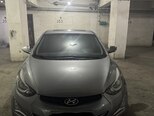 Hyundai Elantra-2