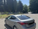 Hyundai Elantra-7