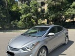Hyundai Elantra-3