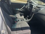 Hyundai Elantra-13