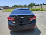Hyundai Elantra-8