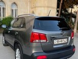 Kia Sorento-4