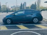 Toyota Prius-5
