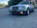 Mercedes 220 E-1