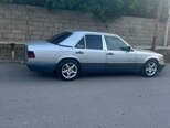 Mercedes 220 E-7