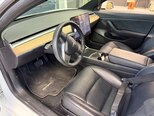 Tesla Model 3-5