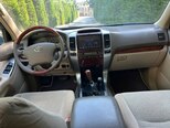 Toyota Land Cruiser Prado-5