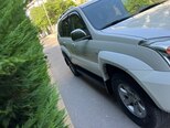 Toyota Land Cruiser Prado-4