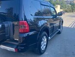 Mitsubishi Pajero-6