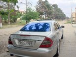 Mercedes E 220-2