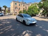 Toyota Prius-7
