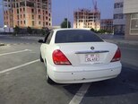 Nissan Sunny-2