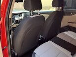 Hyundai Accent-13