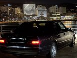 Mercedes E 230-5