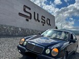 Mercedes E 230-3