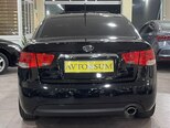 Kia Cerato-4