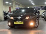 Kia Cerato-8