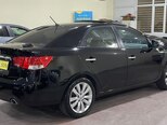Kia Cerato-12