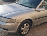 Opel Vectra-4