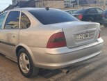Opel Vectra-6