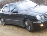 Mercedes E 220-8