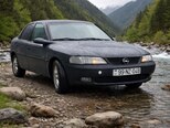 Opel Vectra-4