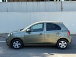 Nissan March-5