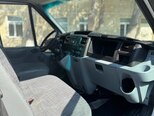 Ford Transit-12