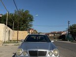 Mercedes E 200-9