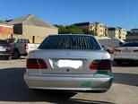 Mercedes E 320-3