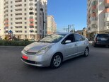 Toyota Prius-5