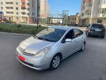 Toyota Prius-4