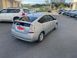 Toyota Prius-8