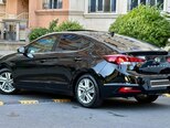 Hyundai Elantra-9