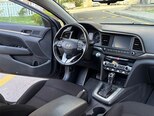 Hyundai Elantra-17