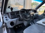 Ford Transit-9