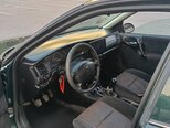 Opel Vectra-11