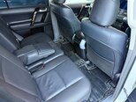 Toyota Land Cruiser Prado-10