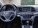 Hyundai Avante-11