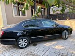 Volkswagen Passat-5