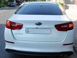 Kia Optima-4