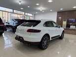 Porsche Macan GTS-12