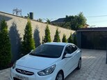 Hyundai Accent-5