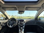 Chevrolet Cruze-12