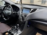 Hyundai Azera-13