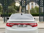 Hyundai Azera-2